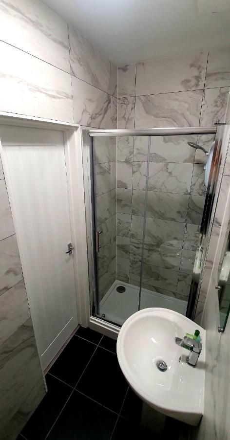 Lady Hamilton Inn Портсмът Екстериор снимка